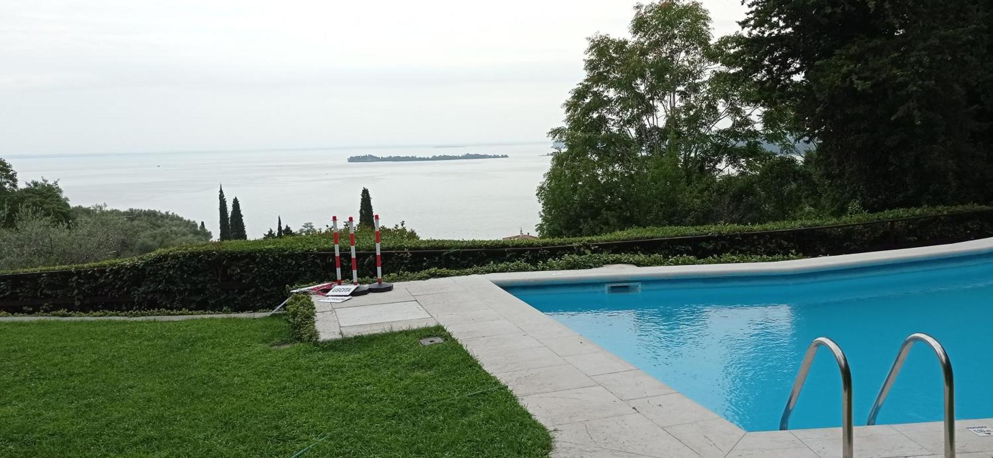 CasaAlma Pool, Terrace&Lakeview Gardone Riviera Exterior foto